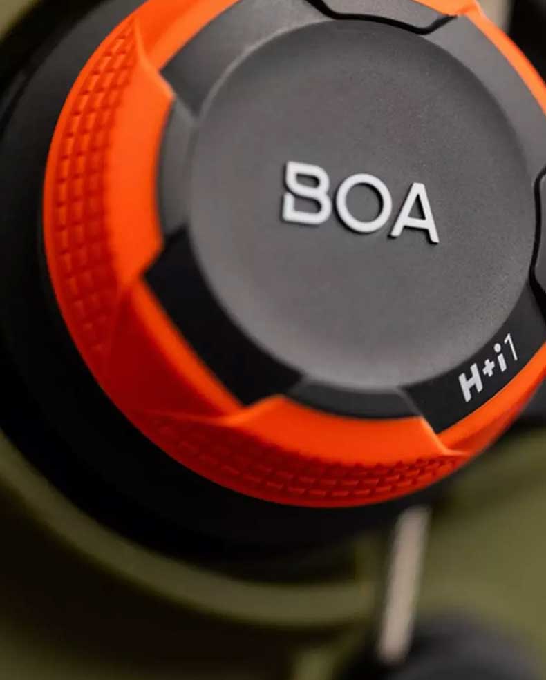 K2 Ski Boot BOA Control Black and red