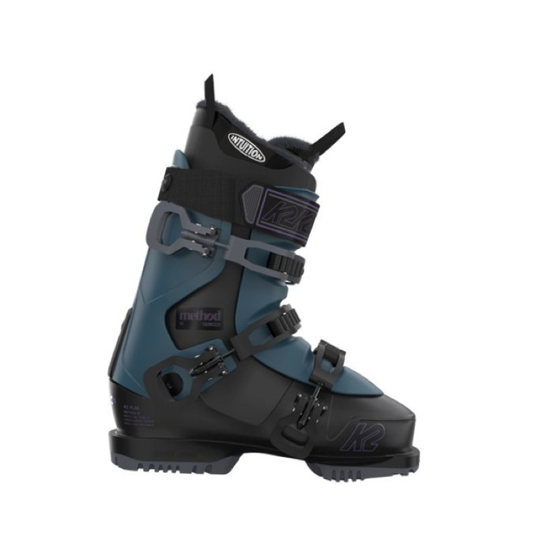 blue and black ski boot